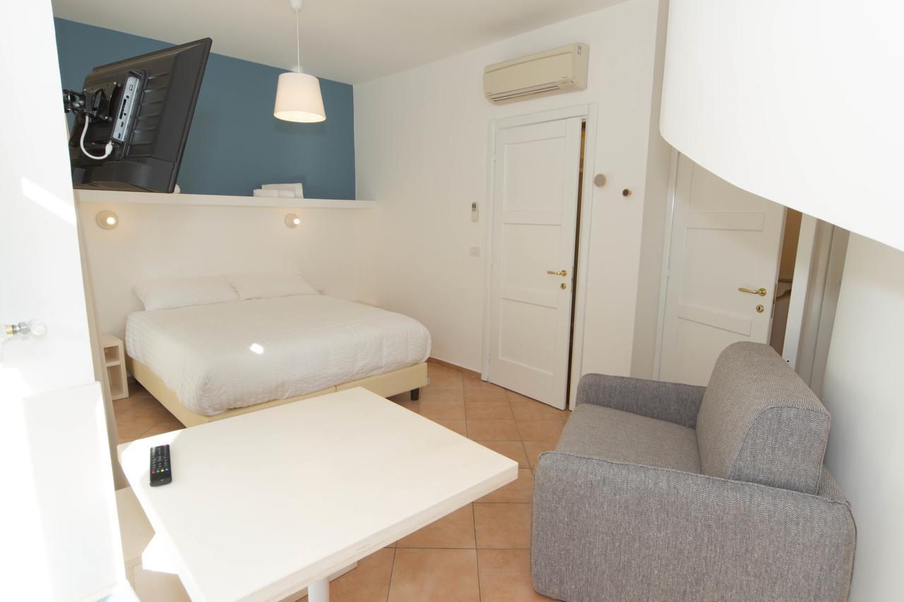Residence Villa Ombrosa Споторно Экстерьер фото