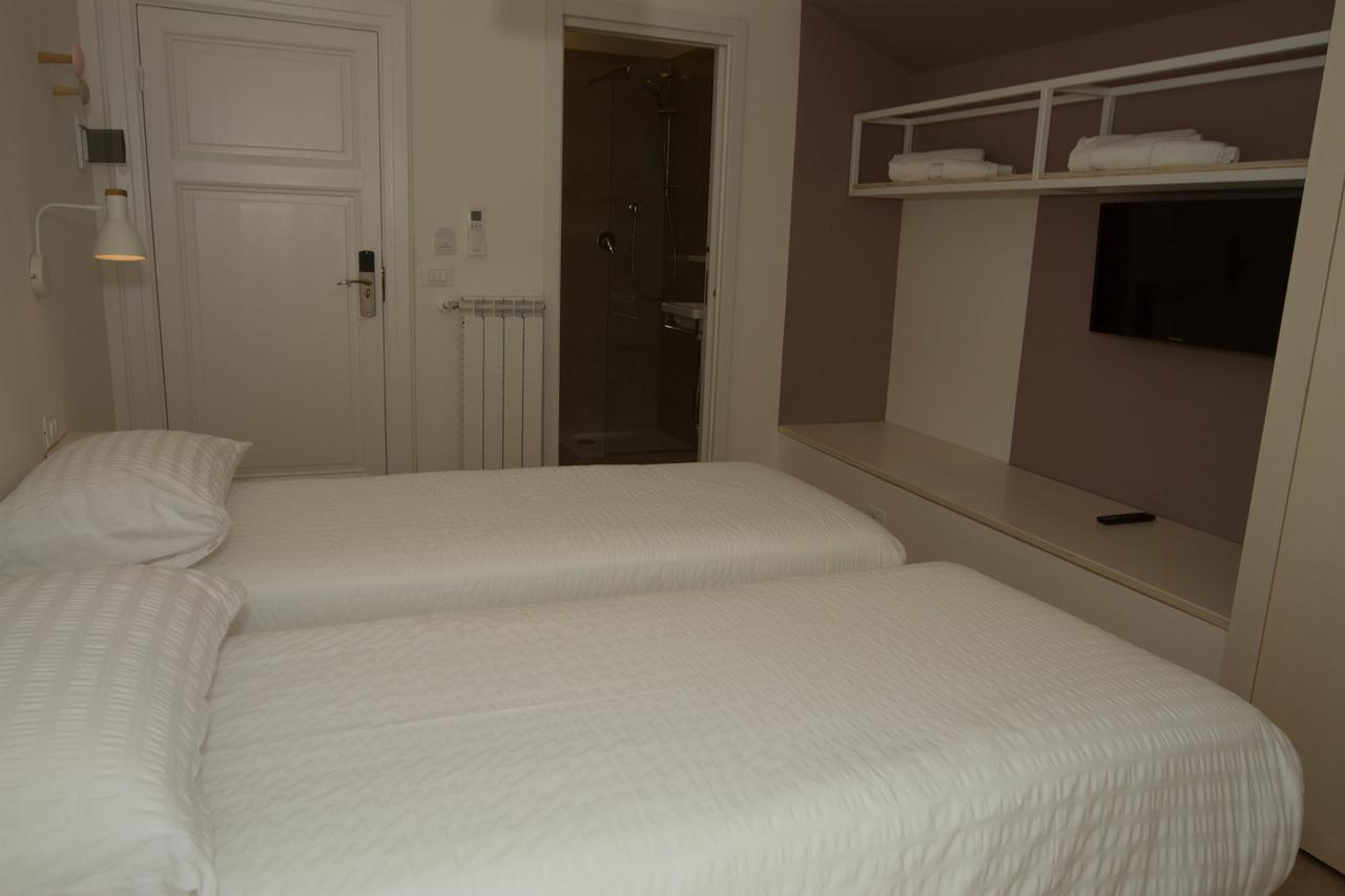 Residence Villa Ombrosa Споторно Экстерьер фото