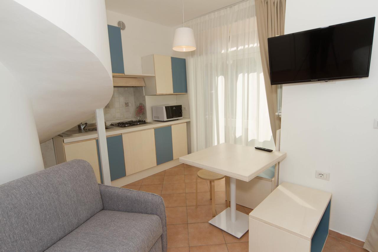 Residence Villa Ombrosa Споторно Экстерьер фото